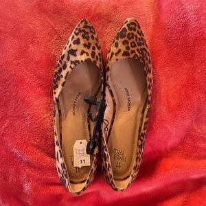 NWT women's leopard print flats size 11